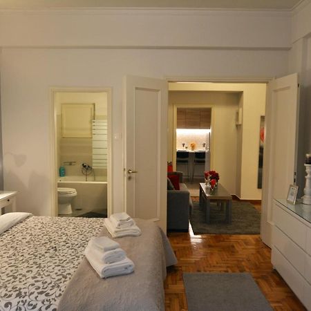 Stylish apartment in Kolonaki Athena Bagian luar foto
